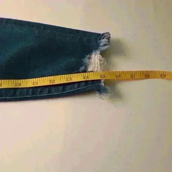 Loft Brand Denim Jeans Size 26/2P Chewed Hem Curvy Skinny Mid Rise Medium Wash - Picture 9 of 11